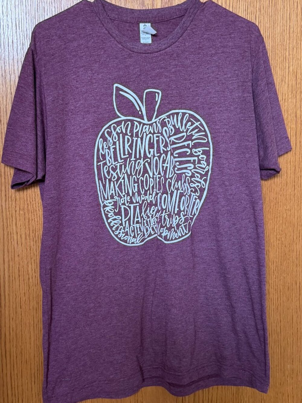 Teacher Apple Graphic Tee | Heathered Mauve | L